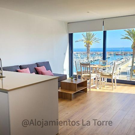 Puerto Caleta Dream - Alojamientos La Torre Caleta De Velez Bagian luar foto